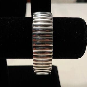 Unisex Elegant Metallic Bars Elastic Bracelet